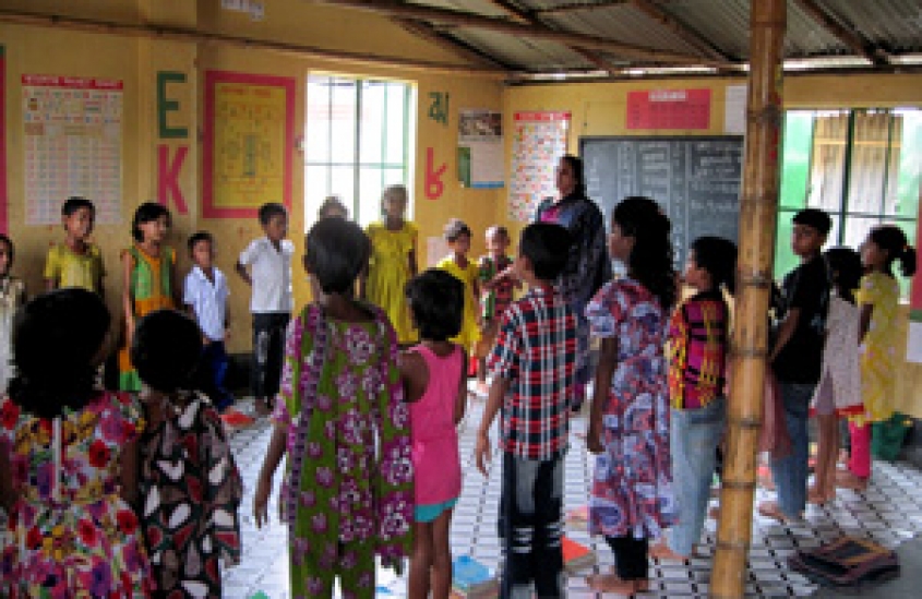 ID Group of France Supporting Primary Education for Dhaka Slum Children through Grameen Shikkha